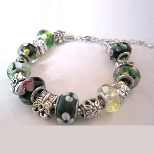 Flower-Garden-Bracelet