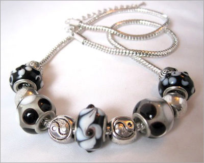 Ying Yang Bead and Charm Necklace