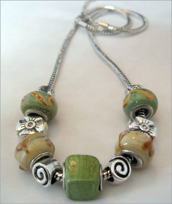 Painted Beauty Necklace