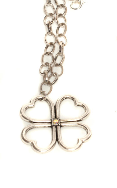 SilverCloverNecklace